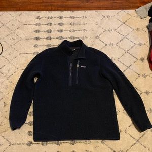 Navy Patagonia pullover